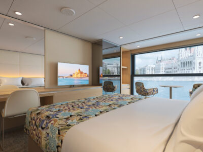 Emerald Astra cabine