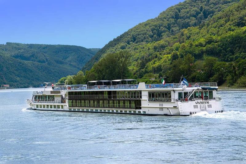 MS Vivienne in der Wachau