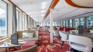 MS Lisabelle - Loungebereich mit Bar