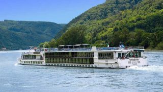 MS Vivienne in der Wachau
